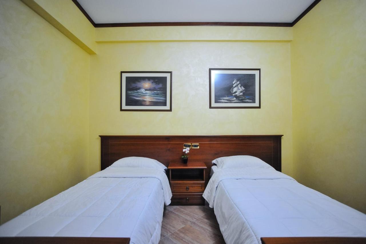 Hotel Iliria Internacional 4*